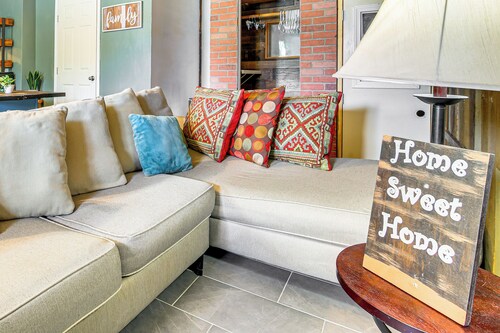 Near Historic Battlefield Trail: Studio w/ Patio!