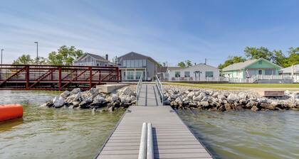 Steps to Buckeye Lake: Family-friendly Home