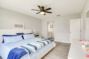 Casa (2 Bedrooms) | Interior