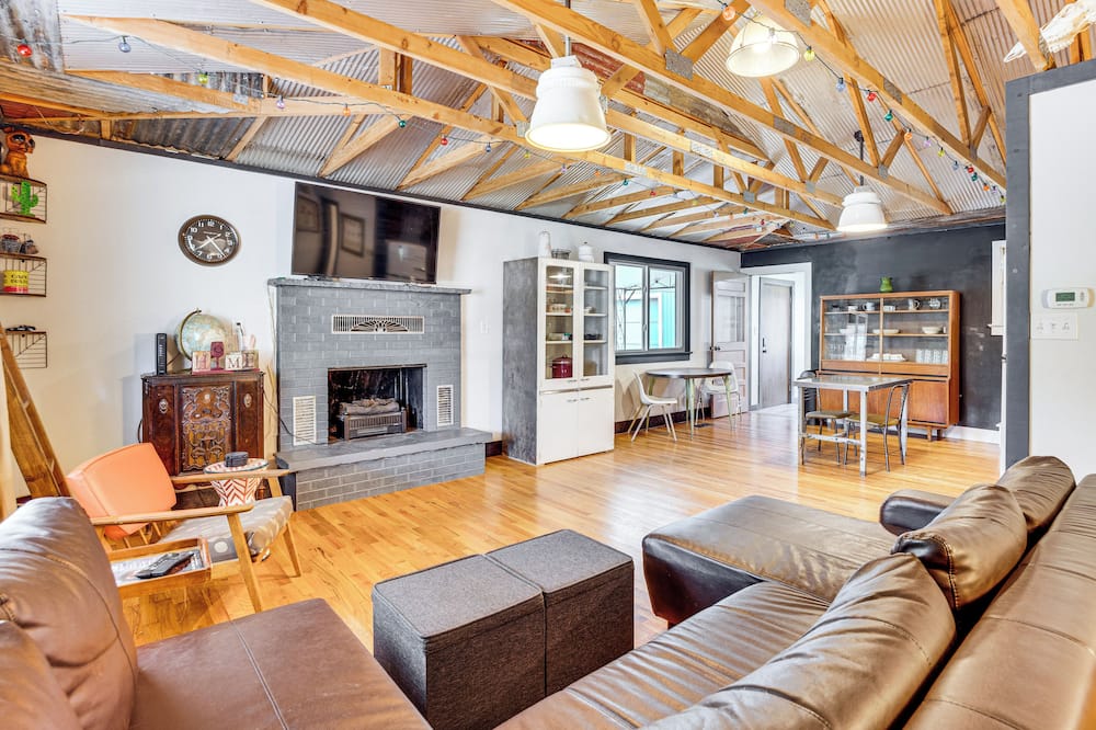 1 Mi to Town: Woodland Park Home w/ Yard! - Monument, CO