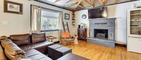 House (2 Bedrooms) | Front of property