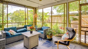 House (2 Bedrooms) | Front of property