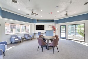 Interior - 1 Mi to Beach: Lake Havasu City Condo w/ Balcony (Lake Havasu City)