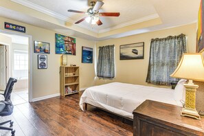 House (4 Bedrooms) | Interior