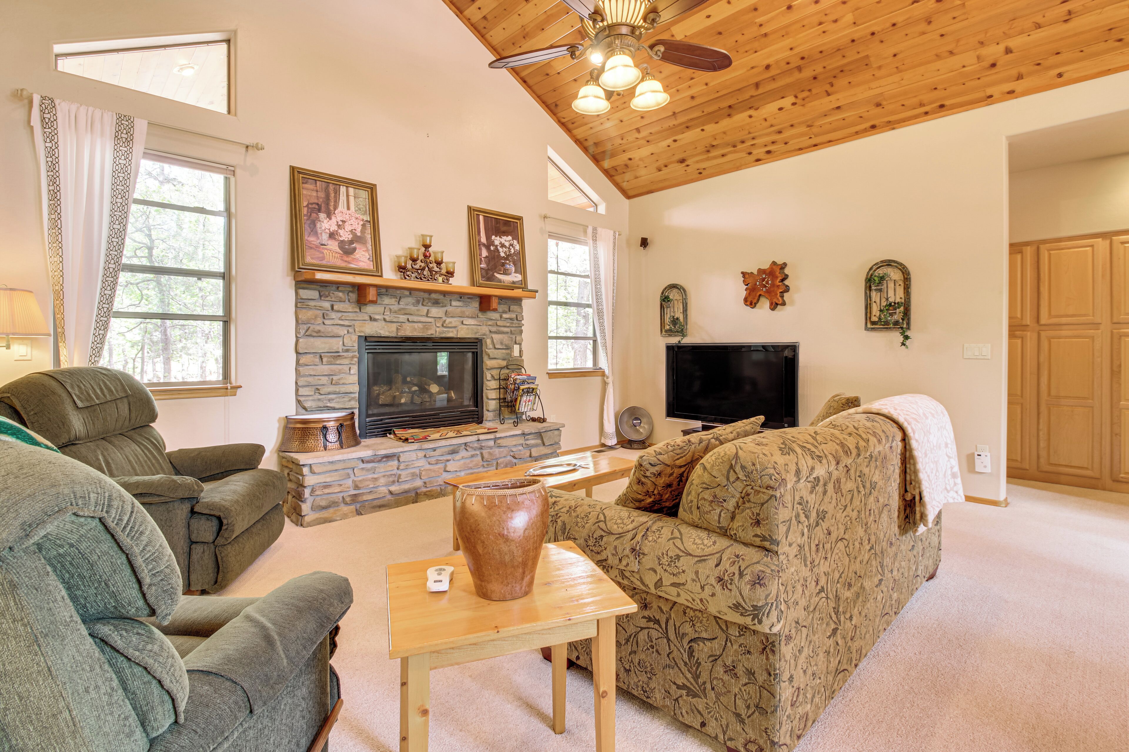 Talo (3 Bedrooms) | Majoituspaikan julkisivu