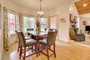 Talo (3 Bedrooms) | Sisätilat