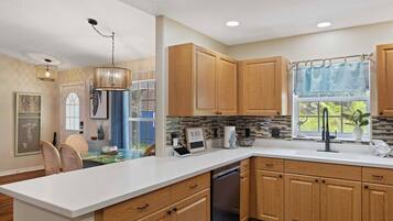 Rumah (2 Bedrooms) | Interior