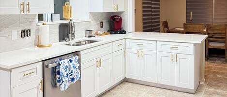 Microwave, oven, stovetop, dishwasher