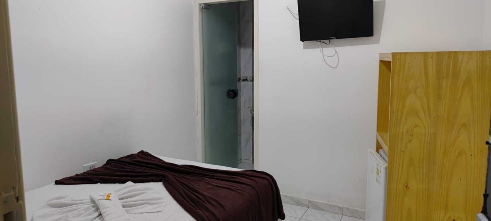 9 makuuhuonetta, Wi-Fi, vuodevaatteet