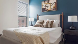 2 bedrooms, desk, iron/ironing board, WiFi
