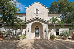 Villa, 4 chambres | Extérieur
