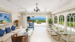 Villa, 4 chambres | Intérieur