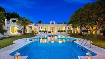 Villa, 4 Bedrooms | Pool
