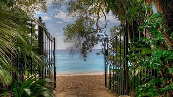 Townhome, 3 Bedrooms | Beach