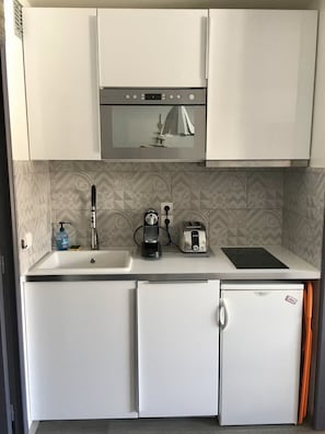 Microwave, oven, stovetop, dishwasher - Beautiful apartment in residence with swimming pool (Vars)
