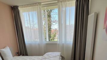 Casa | 1 camera, postazione laptop, ferro/asse da stiro, lenzuola