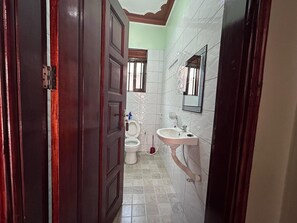 Towels, soap, toilet paper