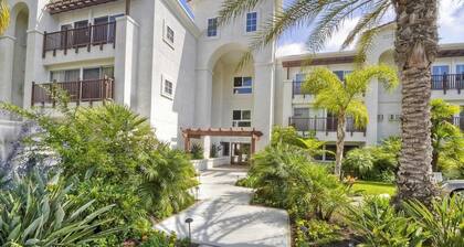 La Costa Comfort - Resort-style Living for 2