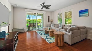 TV, books - Pili Mai at Poipu #01J By Parrish Kauai (Koloa)