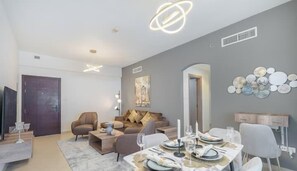 Luxury Apartment, Balcony, City View | Living area