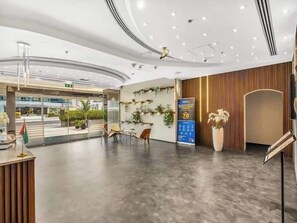 Lobby - Vogue | Marina Diamond near Marina Mall | JBR (Dubai)