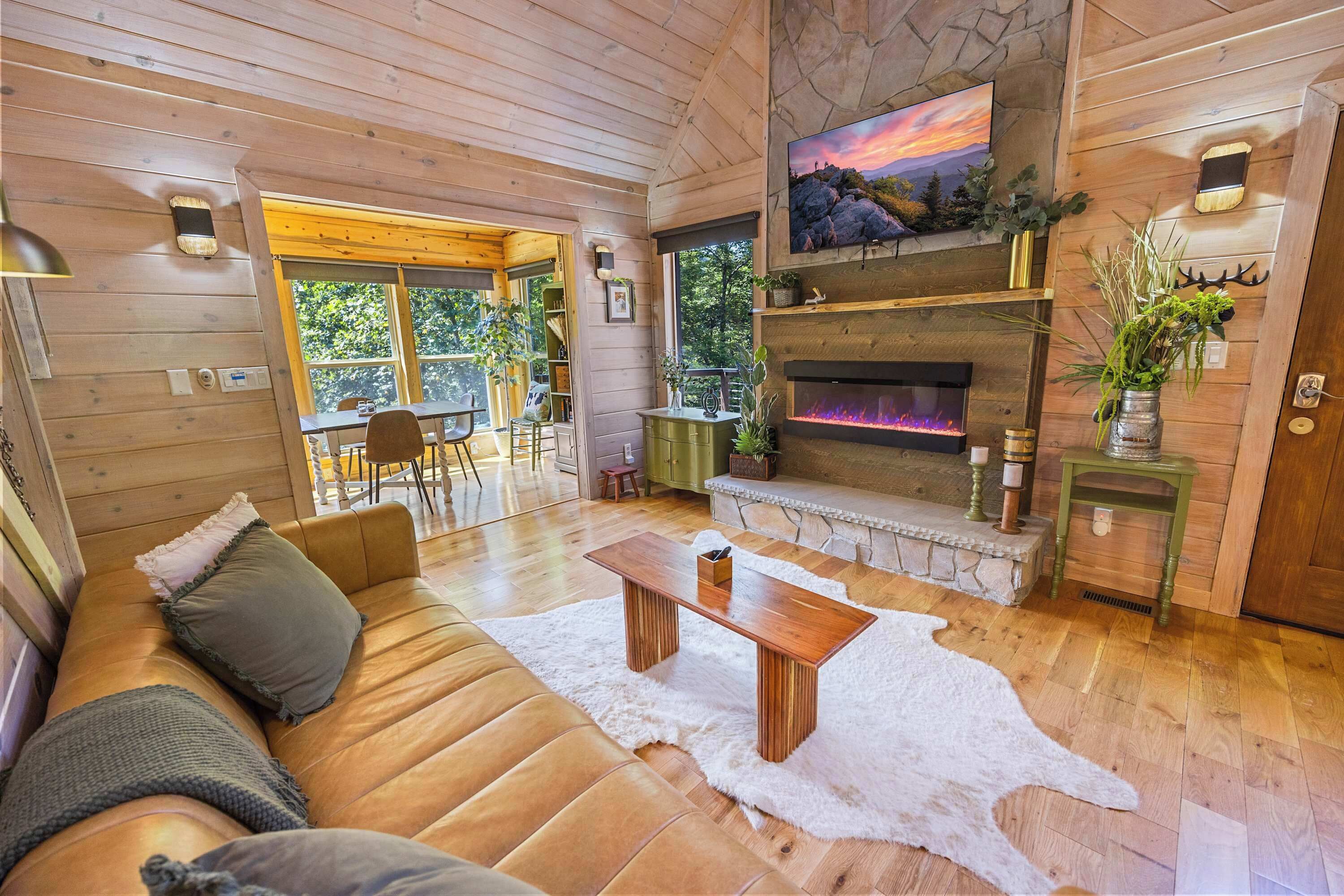 TV, fireplace, offices