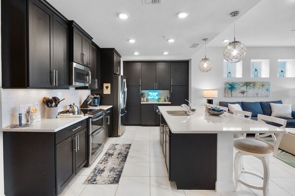 Fridge, microwave, oven, stovetop