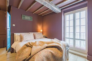 3 bedrooms, desk, WiFi - The Albion, Deal, Kent (Deal)