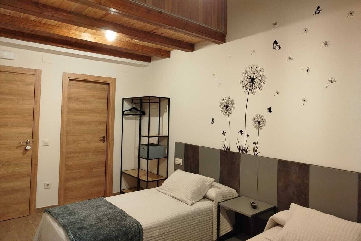 Standard Double Room | Free WiFi