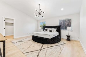 5 bedrooms, iron/ironing board, travel crib, WiFi