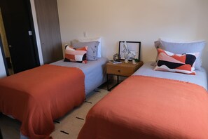 2 bedrooms, Internet, bed sheets