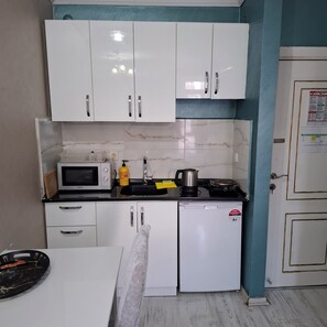 Desk, laptop workspace, soundproofing, iron/ironing board