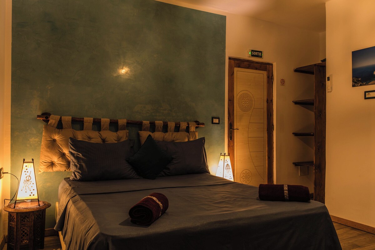 Family Quadruple Room, 1 Double Bed with Sofa bed, Mountain View | Premium bedding, minibar, soundproofing, cribs (free)