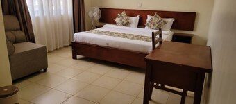Patrinah Hotel