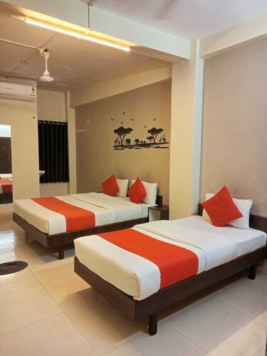 Hotel Nawanagar Residency