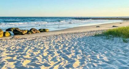 Downtown Westerly Getaway Near Beaches & Mystic!