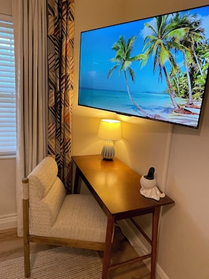 2 chambres, bureau, fer et planche à repasser, Wi-Fi gratuit