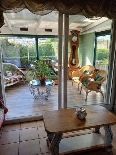 Sublime, cozy 8-9 person gite in the green hills of the Ternois in Fiefs (62)