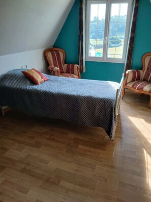 4 عدّة غرف نوم وواي فاي مجانًا