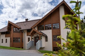 Apartment | Exterior