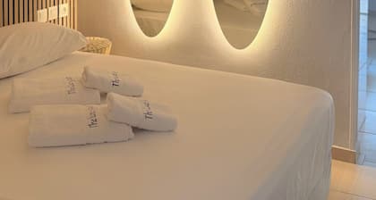 The Luxe Spot