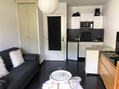 Renovated 4-person studio, slope view - Les Orres 1650