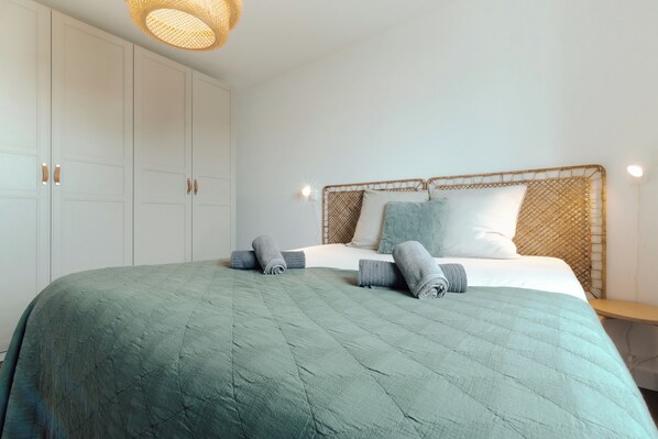6 Schlafzimmer, Bügeleisen/Bügelbrett, WLAN, Bettwäsche