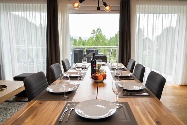 Chalet | Dining