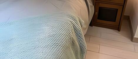 Apartment | Soundproofing, iron/ironing board, free WiFi