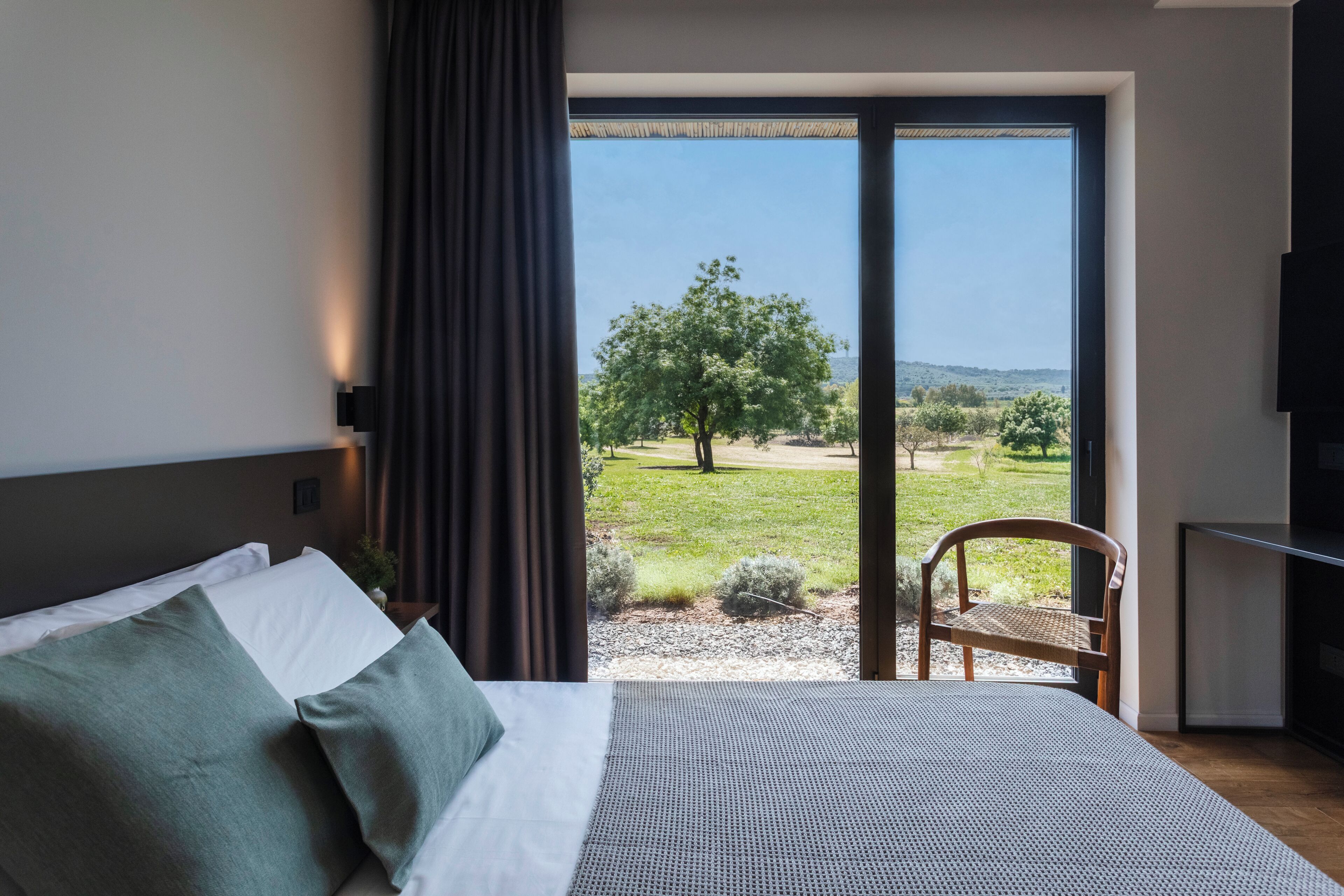 Deluxe bungalow with private pool | Free minibar items, in-room safe, individually decorated