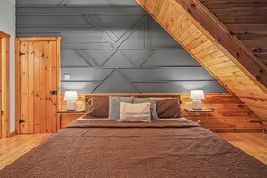 3 Schlafzimmer, Schreibtisch, Reisekinderbett, kostenloses WLAN