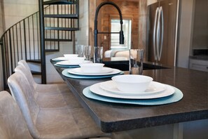 تناول الطعام