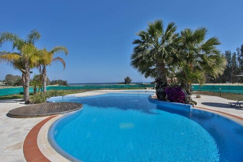 Harmony of Sea View & Nature,1BR