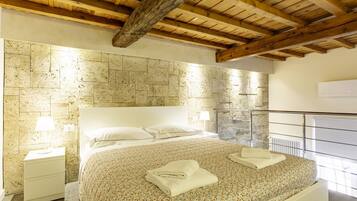 1 soverom og strykejern/-brett